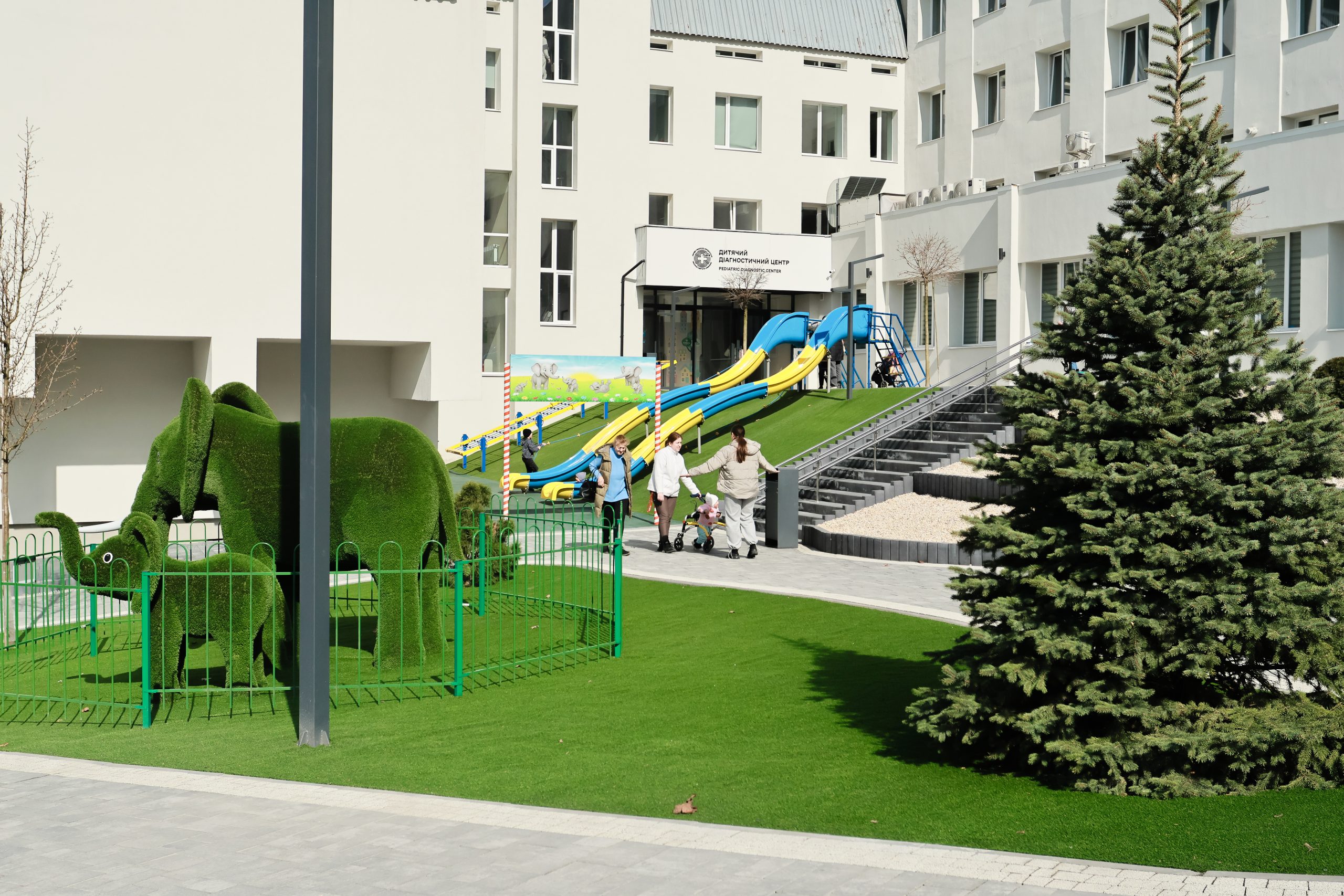 Онлайн-запис до Дитячого діагностичного центру відтепер у Helsi